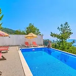 Вилла Secluded 2 Bedroom Luxury In Islamlar *
