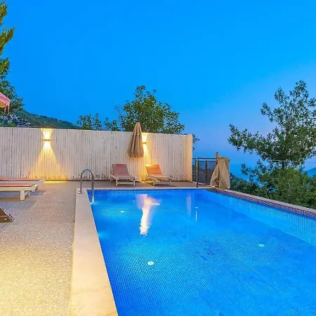 Secluded 2 Bedroom Luxury In Islamlar Βίλα