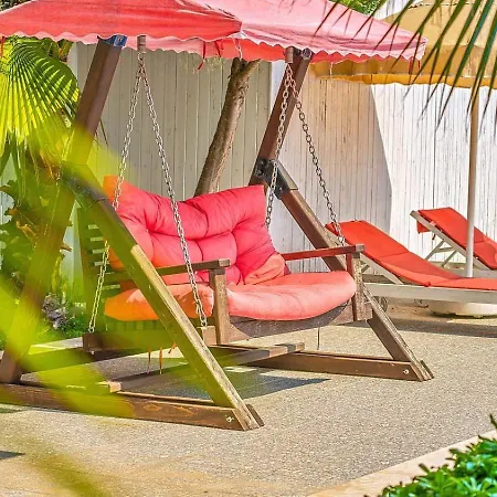 Βίλα Secluded 2 Bedroom Luxury In Islamlar
