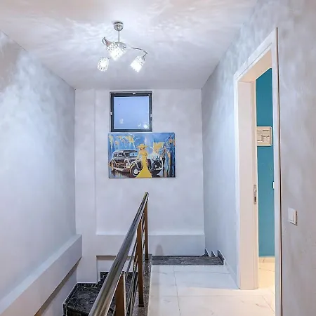 Βίλα Secluded 2 Bedroom Luxury In Islamlar