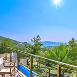 Secluded 2 Bedroom Luxury In Islamlar Villa *