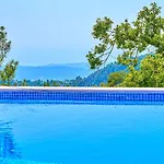 Secluded 2 Bedroom Luxury In Islamlar Villa *